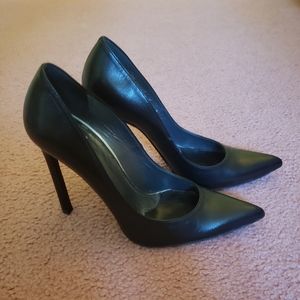 Stuart Weitzman Pumps